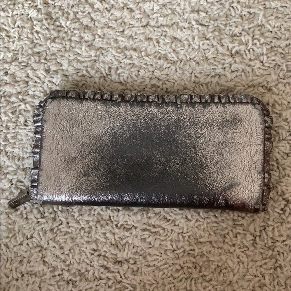 HOBO SILVER RUFFLE WALLET